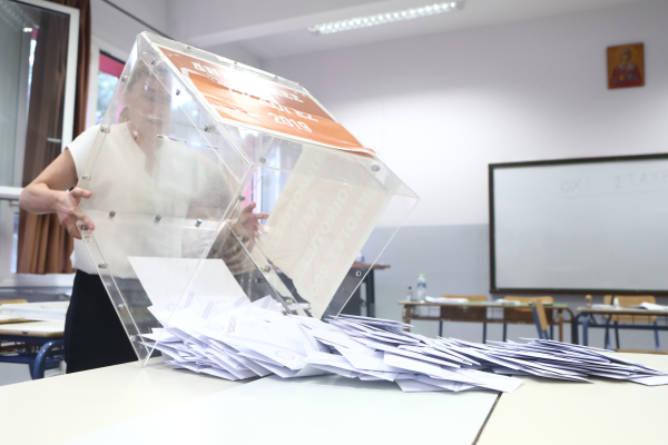 Εκλογές 2023: «Αυτοδυναμία» για την αποχή με νέο αρνητικό ρεκόρ