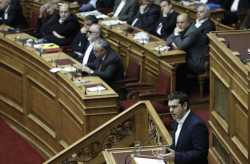 «Μυρίζει» ρήξη - Η κυβέρνηση επαναφέρει το «παράλληλο πρόγραμμα»