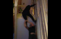 Καμίνια: Η αυτοθυσία της αστυνομικού μητέρας 3 παιδιών για να σώσει 5χρονο εγκλωβισμένο σε μπαλκόνι