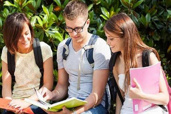 Πότε θα ξεκινήσουν οι ενδοσχολικές εξετάσεις για το απολυτήριο Λυκείου