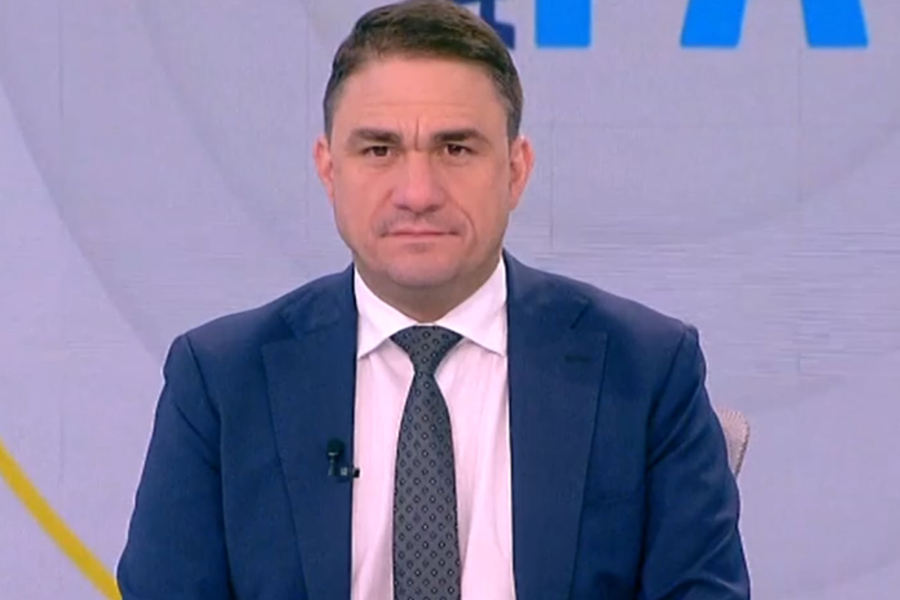 Τσουκαλάς για Πλεύρη: Αν κάπου έπρεπε να μειωθούν οι μερίδες φαγητού, θα ήταν στο φαγοπότι που έγινε στον ΟΠΕΚΕΠΕ