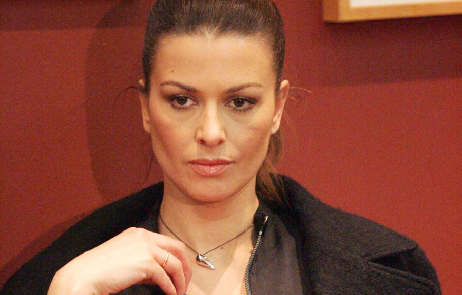 Τζίνα Αλιμόνου: Συνελήφθη ο πρώην σύντροφος της για ενδοοικογενειακή βία