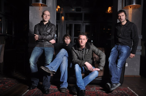 Sold out οι Puressence - Τι ώρα θα βγουν στη σκηνή