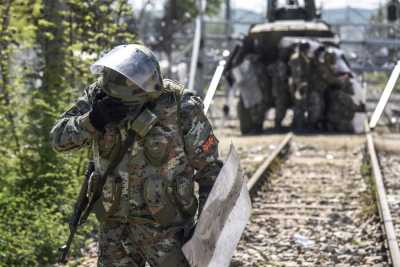 Παραμάνει έκρυθμη η κατάσταση στα σύνορα Ελλάδας - ΠΓΔΜ