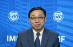 Ο Tao Zhang κατά τη διάρκεια της ομιλίας του νωρίτερα στο Οικονομικό Φόρουμ των Δελφών