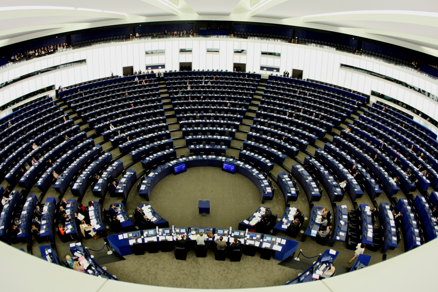 «Βόμβα» με αίτημα δικαστικής συνδρομής από τις Βρυξέλλες για κορυφαίο στέλεχος της ΝΔ