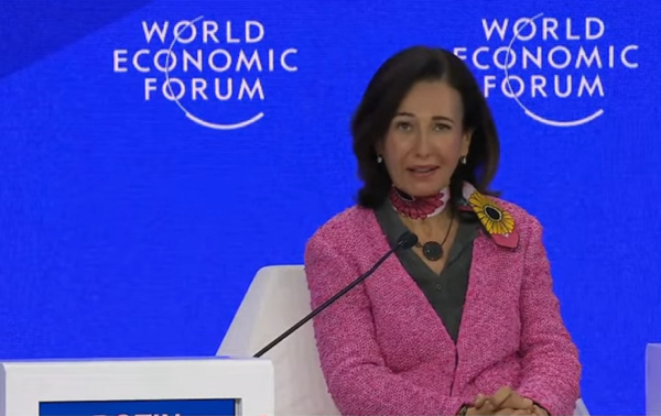 Η πρόεδρος τράπεζας που «φλέξαρε» στον Τραμπ κι εκείνος «κατουρήθηκε»