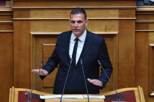 Ο Καραμέρος άνοιξε τον δρόμο - Ξεκινά κύκλος παραιτήσεων βουλευτών του ΣΥΡΙΖΑ με προορισμό τον Αλέξη Τσίπρα