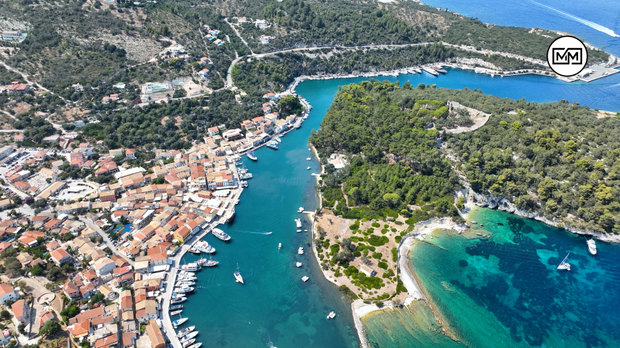 Γάιος Παξών: Το φυσικό φιόρδ που κρύβεται στους Παξούς