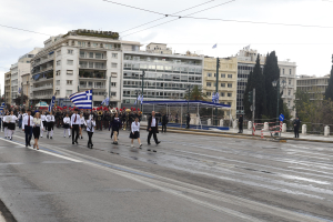 Σε ποιες πόλεις θα γίνουν οι παρελάσεις αύριο, 25η Μαρτίου - Πού θα βρέχει