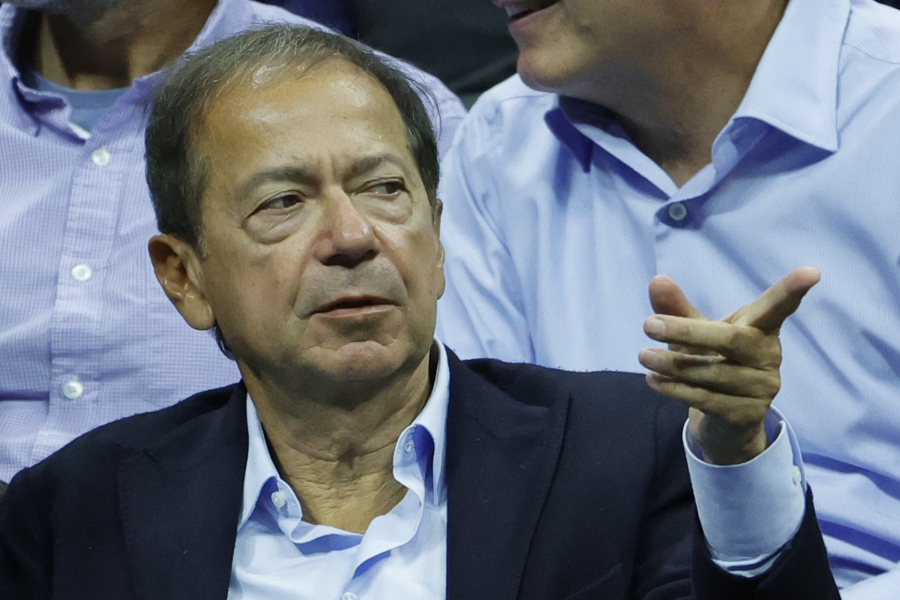 Ο Τζον Πόλσον δεν θα αναλάβει ΥΠΟΙΚ στην κυβέρνηση Τραμπ - «Χάνει» έναν ενεργό υποστηρικτή η Ελλάδα