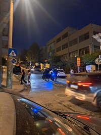 Φωτιά τώρα σε αυτοκίνητο στο Γαλάτσι (Εικόνες)