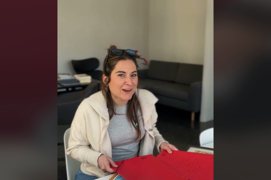 Το σπoτ της Νέας Αριστεράς έχει μία ερώτηση: «Εσύ γιατί κατεβαίνεις στην πορεία;» (Βίντεο)