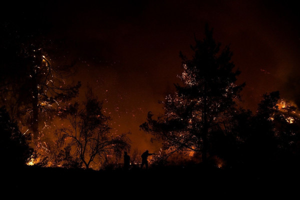 Λάρισα: Μεγάλη φωτιά στη Μελιβοία
