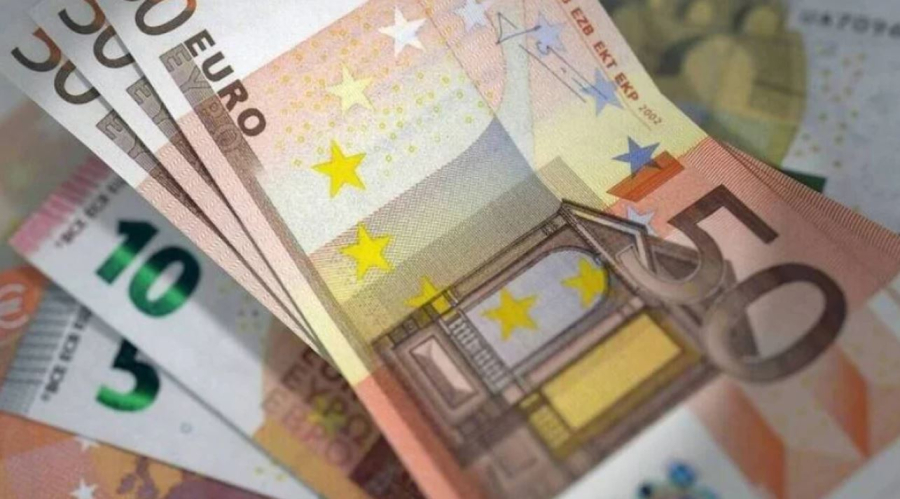 Το ελληνικό δημόσιο ζητά από συνταξιούχους να επιστρέψουν έως και 30.000 ευρώ