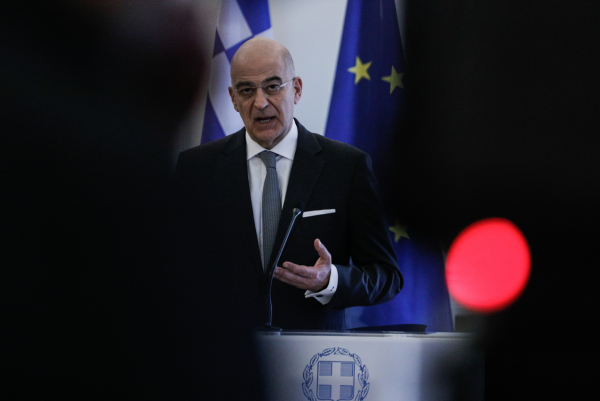 Στη Βόρεια Μακεδονία αύριο ο Νίκος Δένδιας