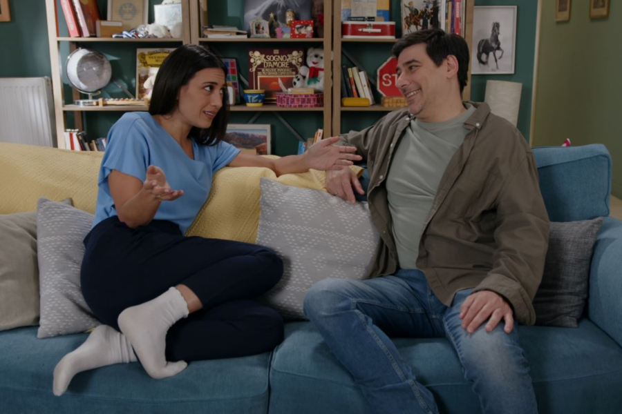 «Έχω Παιδιά»: Ο Μιχάλης καλείται να γράψει ένα άρθρο για τη Eurovision (Βίντεο)