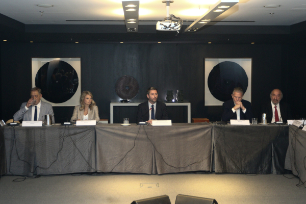 Ανδρουλάκης: Το σχέδιο του ΠΑΣΟΚ θα κάνει τη χώρα πιο ανθεκτική κοινωνικά και πιο ισχυρή γεωπολιτικά