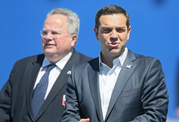 Συνάντηση Τσίπρα - Ράμα στο περιθώριο των εργασιών του ΝΑΤΟ