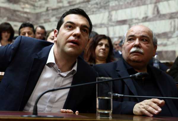 Έντονη αντίδραση του ΣΥΡΙΖΑ για το πειθαρχικό που περνά το ΤΕΕ τον Πρωθυπουργό και Βουλευτές