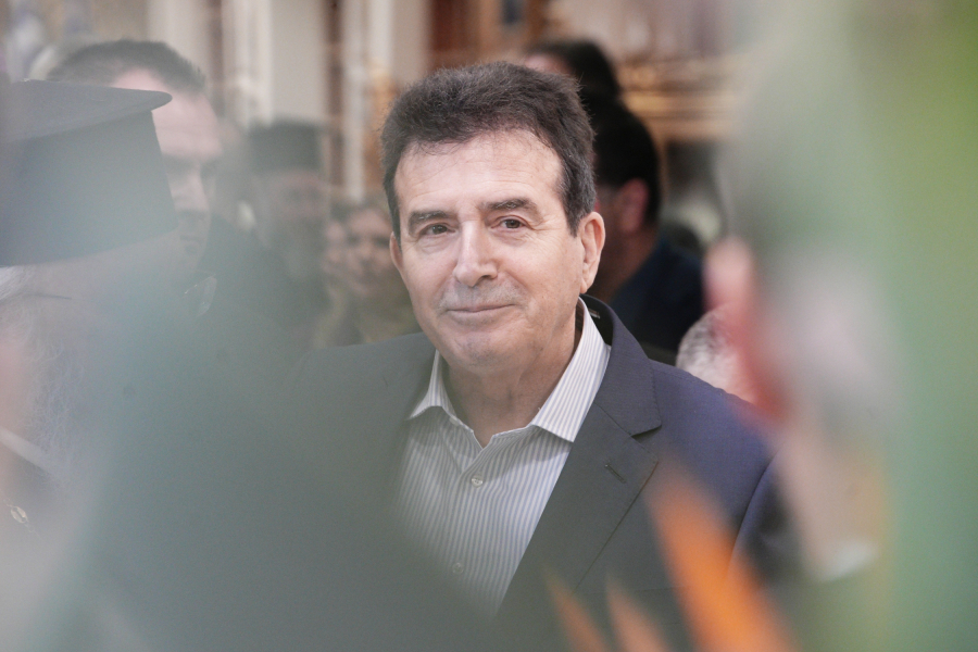 Η ανάρτηση Χρυσοχοΐδη για τα Εξάρχεια: «Δεν είναι άβατο ανομίας, ούτε δυστοπία βίας»