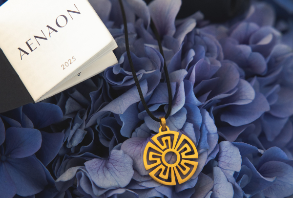 Οίκος ZOLOTAS: Το εμβληματικό μοτίβο του Μαιάνδρου στολίζει τη νέα, πολύτιμη συλλογή κοσμημάτων «AENAON» Γούρι 2025