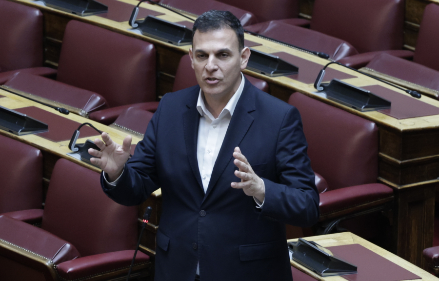 Καραμέρος για καταβολή συντάξεων μετά το Πάσχα: Τορπιλίζει νοικοκυριά και αγορά