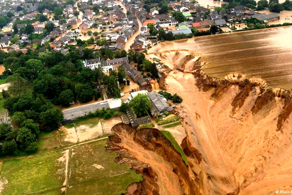 Εικόνες καταστροφής στην Ευρώπη: Τουλάχιστον 133 νεκροί, 1.500 οι αγνοούμενοι σε Γερμανία, Βέλγιο, Ολλανδία (βίντεο, εικόνες)