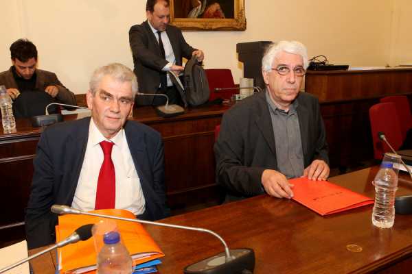 Απορρίπτουν παρέμβαση τους στη Δικαιοσύνη οι Παρασκευόπουλος και Παπαγγελόπουλος 