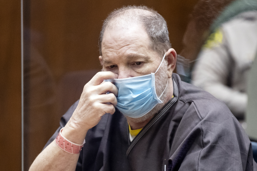 «Σεισμός» στο Χόλυγουντ: Νέες κατηγορίες για σεξουαλική επίθεση στον Χάρβεϊ Γουάινστιν