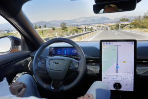 Ford: Το σύστημα που σε προστατεύει από πρόστιμα για υπερβολική ταχύτητα