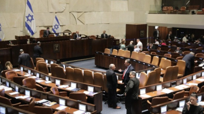 Σε πεδίο «μάχης» μετατράπηκε το Ισραήλ μετά το ψήφισμα δικαστικής μεταρρύθμισης