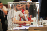 Συγκλονιστικά τα ευρήματα της Eteron για την ψήφο των νέων από την Μεταπολίτευση εως την... Μεταδημοκρατία