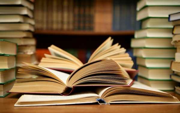 Δωρεά βιβλίων στα σχολεία του Δήμου Ηρακλείου