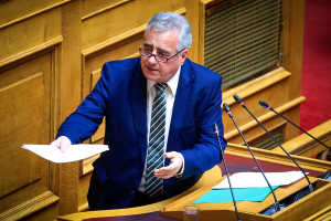Γραμματέας ΠΑΣΟΚ: Όσοι ζητούν εκλογές είναι γραφικοί