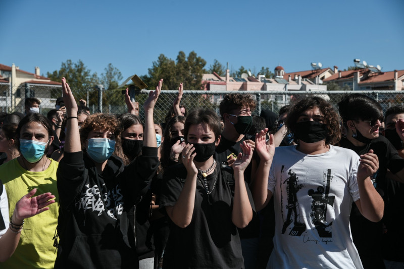 Στο αυτόφωρο για κακούργημα 14χρονος που πήγε στο μαθητικό συλλαλητήριο - Σφοδρές αντιδράσεις από εκπαιδευτικούς και Δήμο Χαλανδρίου