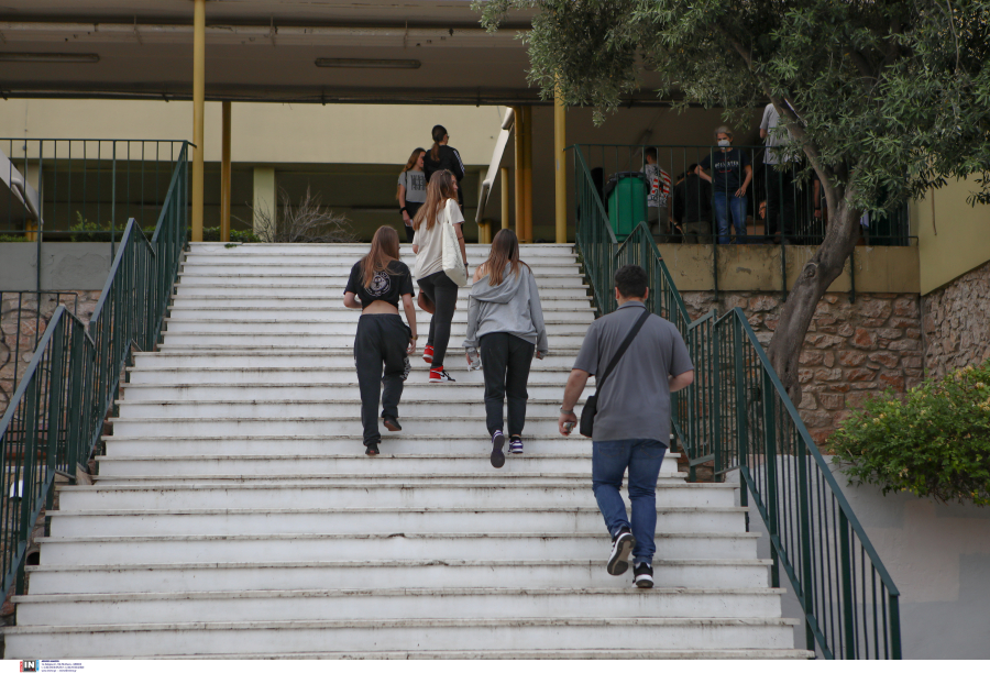 ΔΥΠΑ - ΟΑΕΔ: Ξεκινούν οι αιτήσεις για εκπαιδευτικούς στις ΕΠΑΣ Μαθητείας