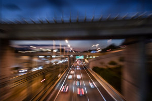 Φωτιά σε όχημα, καθυστερήσεις στην Αττική οδό