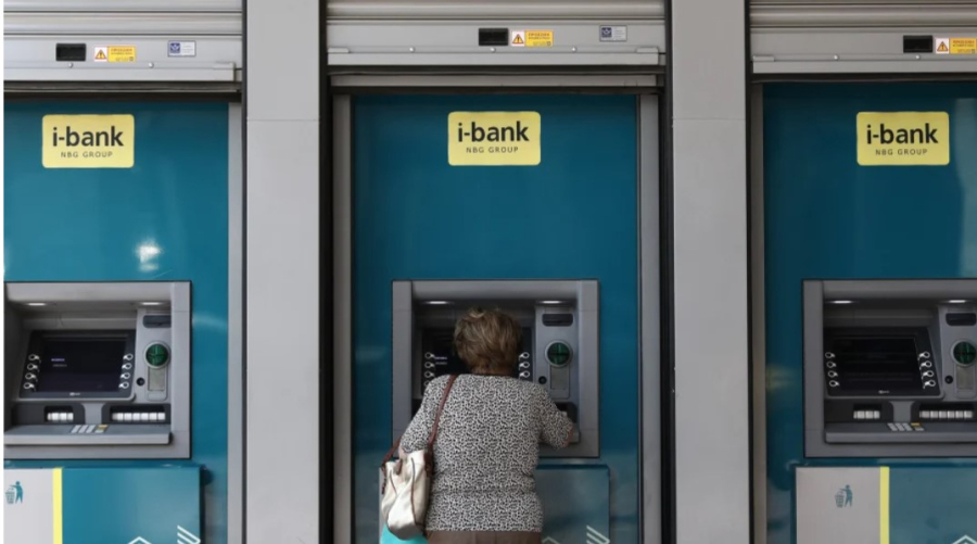 Νωρίτερα οι συντάξεις Απριλίου για ΙΚΑ, δημόσιο, ΝΑΤ, ΟΑΕΕ