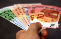 Νέα προσωπική διαφορά στο Δημόσιο: Ποιοι κερδίζουν, ποιοι μένουν πίσω λόγω του πλαφόν