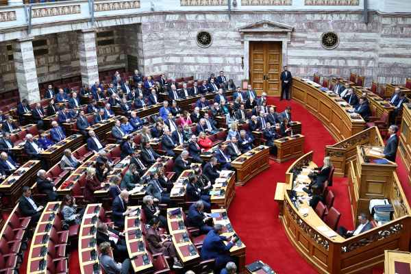 Με την Πιπιλή, την Αγάτσα, τη Ροκοφύλλου, την Εβίτα Βαρελά και τα άλλα τα παιδιά