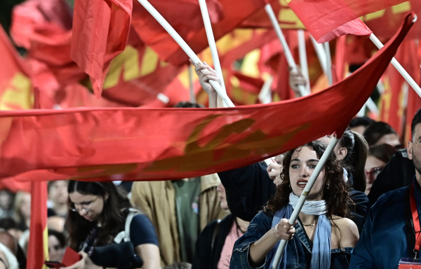 ΚΚΕ σε Μητσοτάκη: Εξοργιστικό το παραμύθι περί «πυλώνα σταθερότητας»