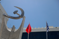 ΚΚΕ για φωτιά στη Σαλαμίνα: Τεράστιες οι ευθύνες του επιτελικά ανίκανου κράτους και της εγκληματικής πολιτικής του