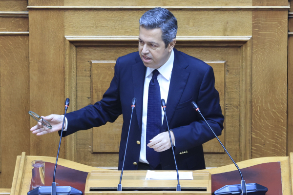 Έτοιμος να παραιτηθεί από βουλευτής του ΣΥΡΙΖΑ, για το κόμμα του Αλέξη Τσίπρα, ο Συμεών Κεδίκογλου