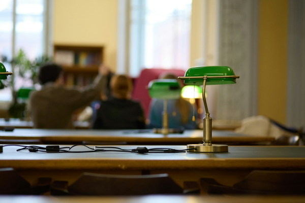 Οι ερευνητές ζητούν αναγνώριση προϋπηρεσίας για μεταπτυχιακές και διδακτορικές σπουδές