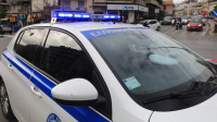 Θεσσαλονίκη: Στο αυτόφωρο οι δύο συλληφθέντες που ξέχασαν 17χρονη ΑμεΑ επί δύο ώρες μέσα σε λεωφορείο