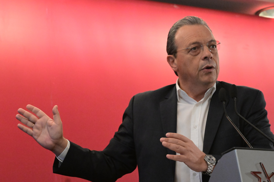 Ηρεμία στην Κεντρική Επιτροπή, ανησυχία στα «πηγαδάκια» - Ο ΣΥΡΙΖΑ αναζητά διέξοδο και συμμαχίες