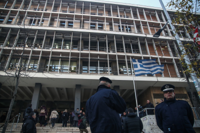 Θεσσαλονίκη: Εργαζόμενος καταγγέλλει εκβιασμό και ξυλοδαρμό για να υπογράψει... απόλυση