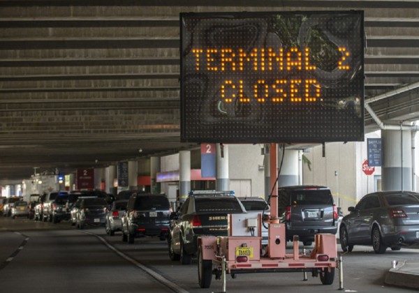 Εκκενώθηκε αεροδρόμιο του Μίσιγκαν μετά από τραυματισμό αστυνομικού