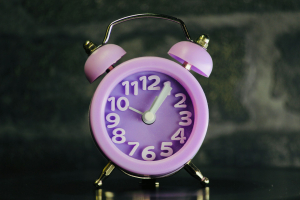 Αλλαγή ώρας 2026 σε θερινή: Ποια Κυριακή βάζουμε τα ρολόγια μια ώρα μπροστά - Η επίσημη ανακοίνωση